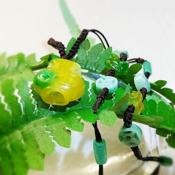 Necklace Genuine YellowJade VASE Green Rabbit Coin - Picture 8 of 14